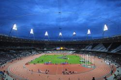 开云体育入口-广厦破篮网显硬仗本色，浓眉无解进攻统治赛场