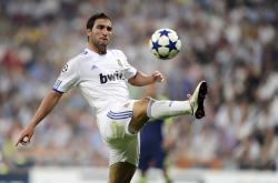 开云体育在线-欧冠半决赛之夜，武切维奇—暗夜中的沉默胜负手