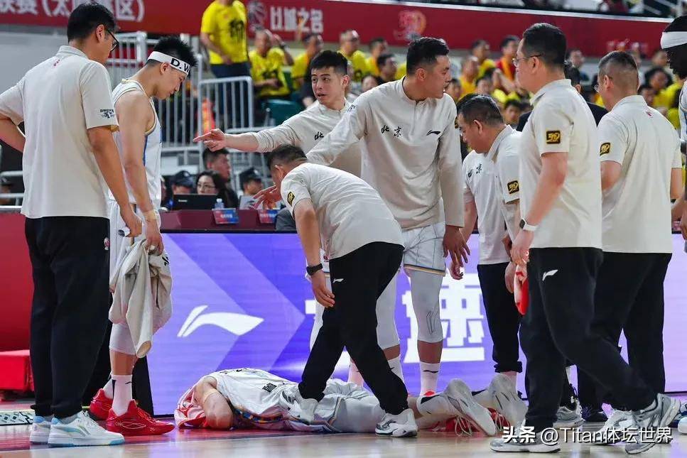 球迷焦虑，CBA联赛再度受阻