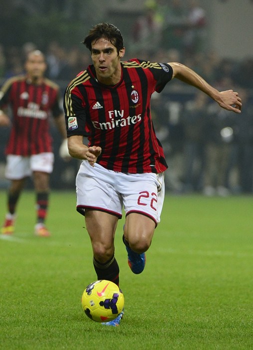 佛罗伦萨客场失分，陷入保级泥潭