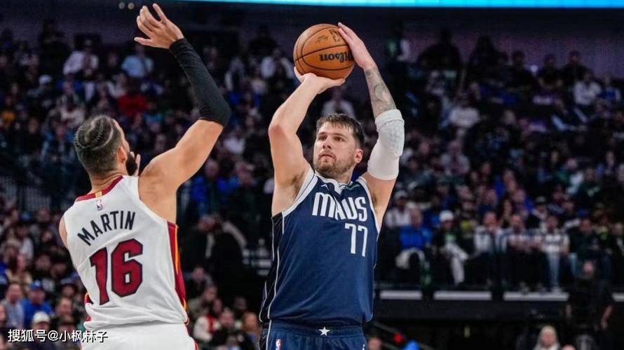 独行侠客场击败太阳,东契奇表现出色 独行侠客场击败太阳,东契奇表现出色