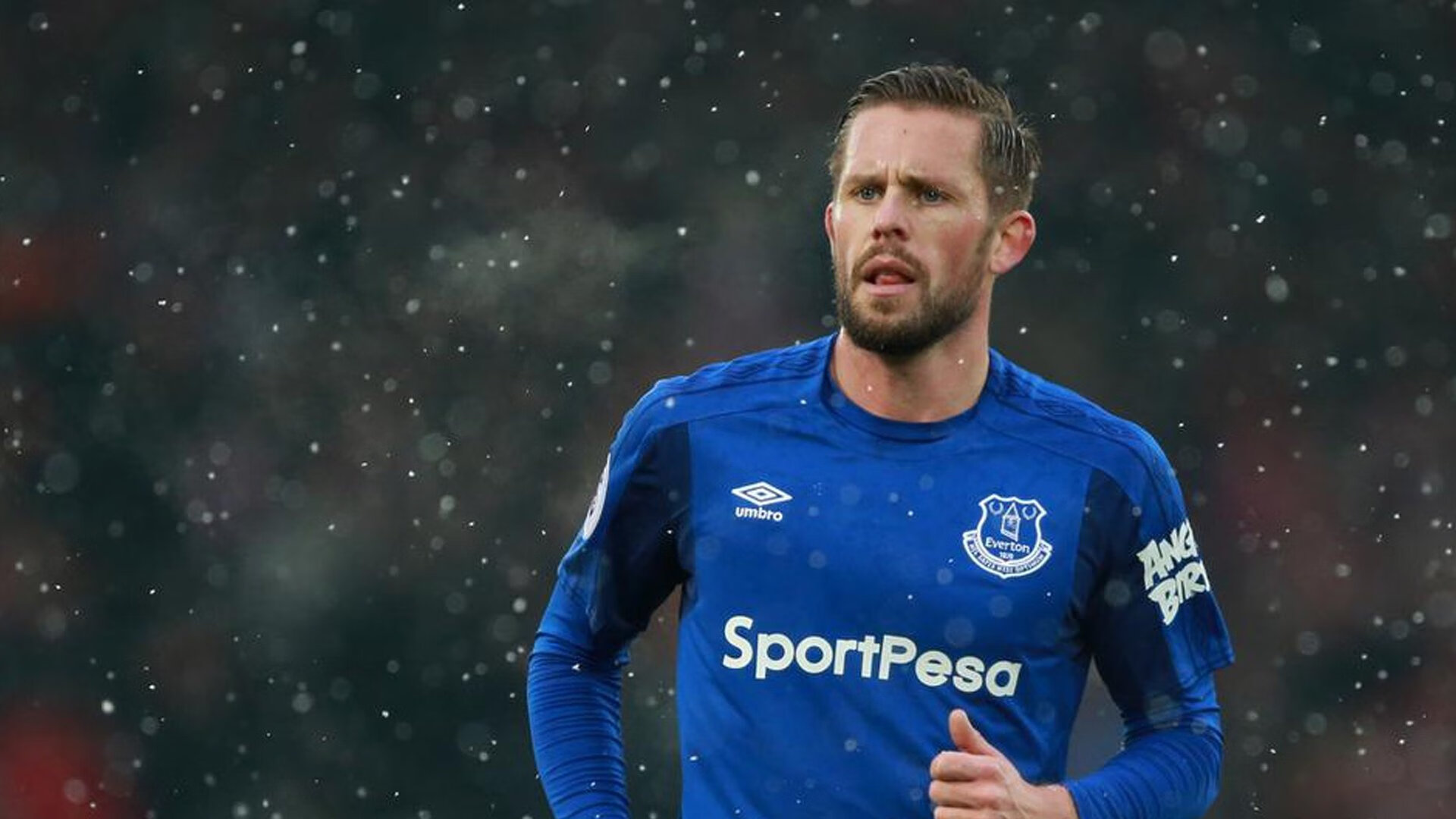 蓝白军团的大理石防线击碎东亚舞者，卡拉斯科导演希腊智慧胜利